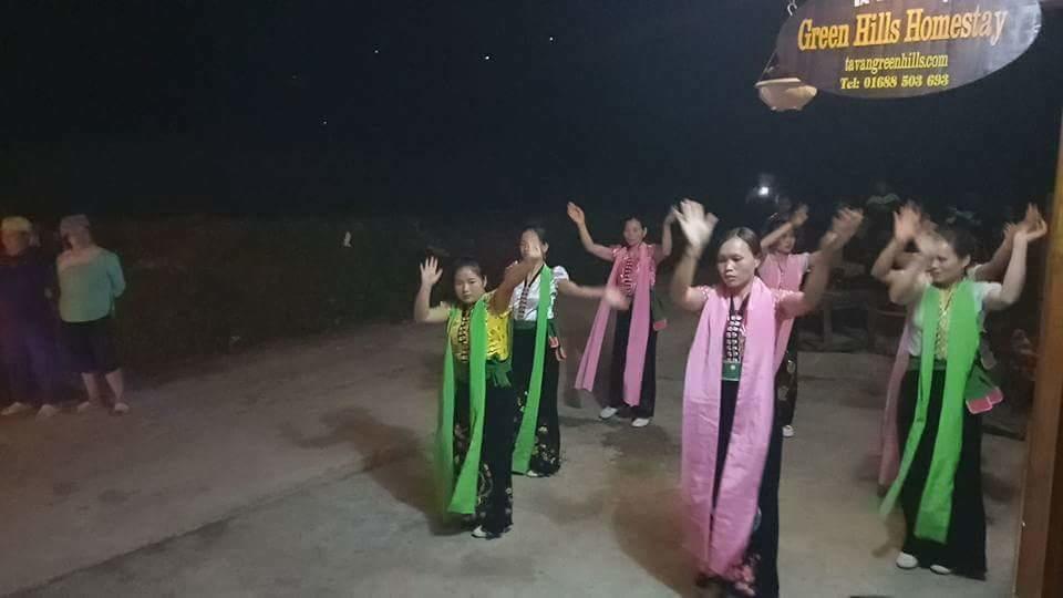 Ta Van Green Hills Homestay Sapa Exteriör bild
