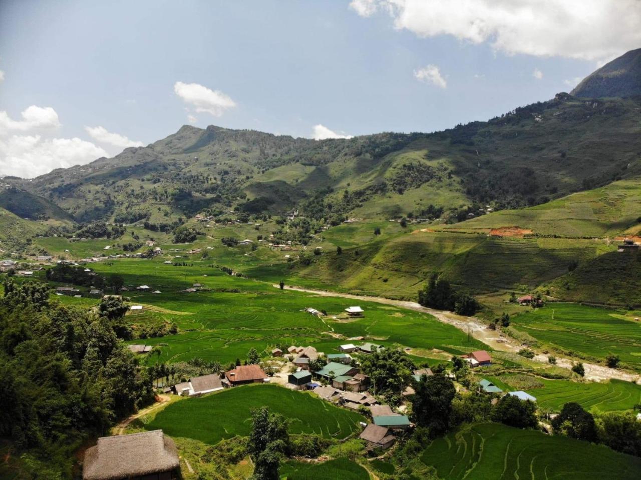 Ta Van Green Hills Homestay Sapa Exteriör bild